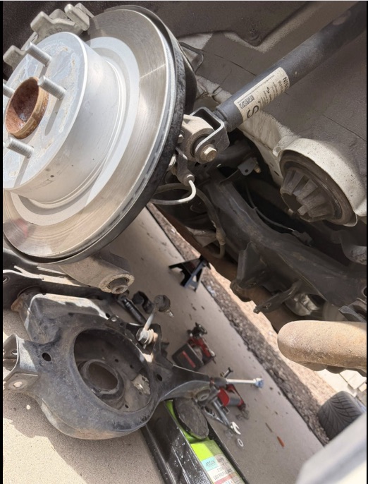 Brake rotor and suspension repair on site